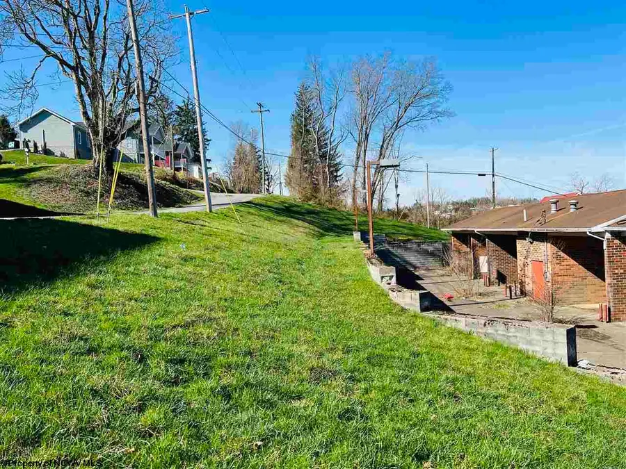 00 DIAMOND Street, Fairmont, WV 26554 - #2