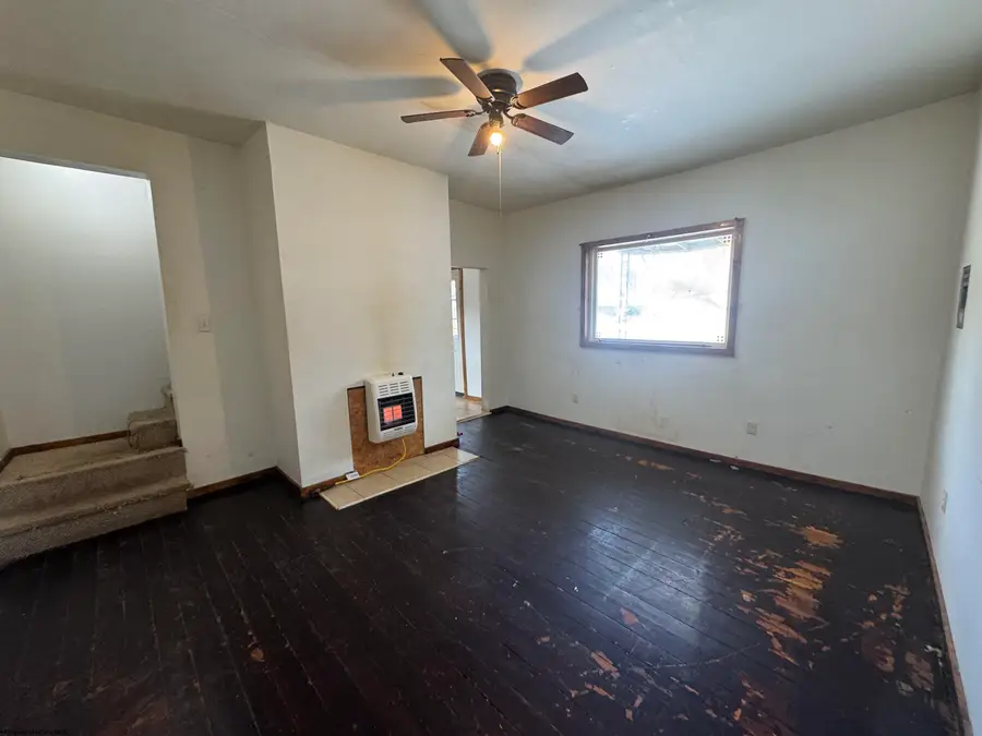 124 126 Chestnut Street, Weston, WV 26452 - #3