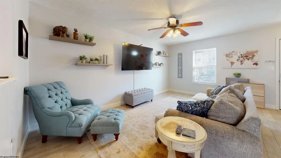 310 Turquoise Lane, Morgantown, WV 26508 - #2