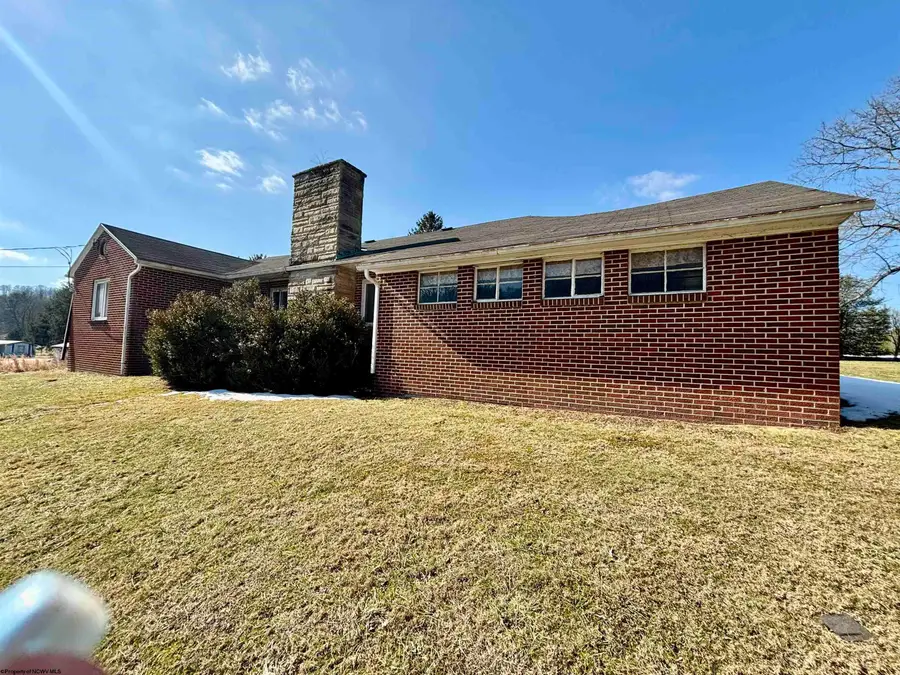 38 Koons Run Road, Fairmont, WV 26554 - #2