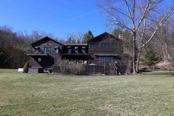 561 Creed Isner Road, Kerens, WV 26276