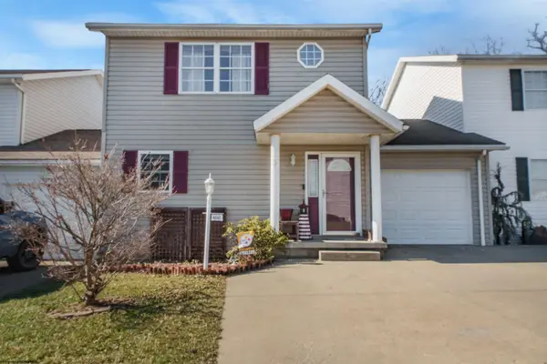 4043 Pinehurst Drive, Morgantown, WV 26505