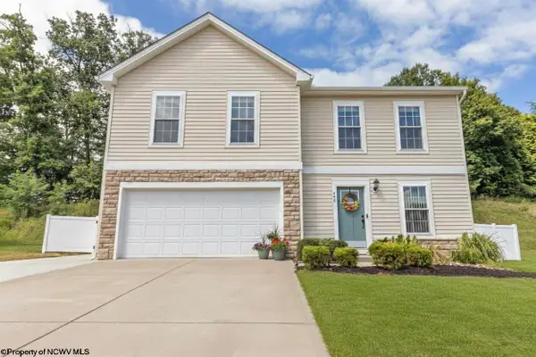 353 Bay Street, Morgantown, WV 26508