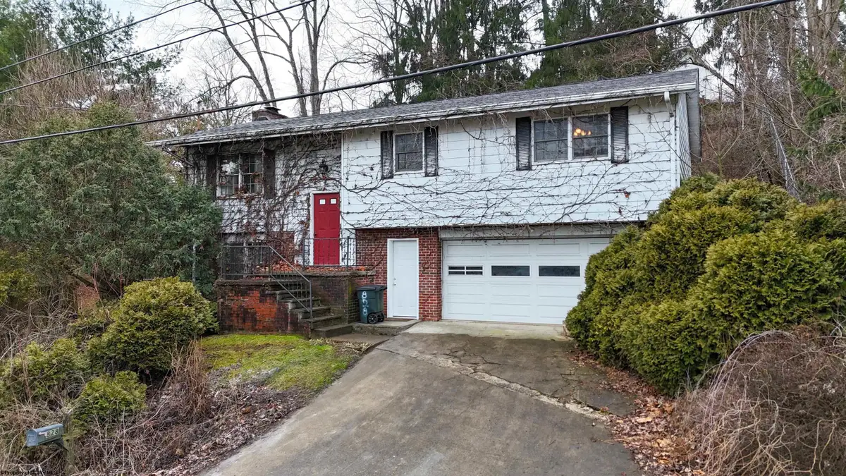 828 Alpine Street, Morgantown, WV 26505 - #1