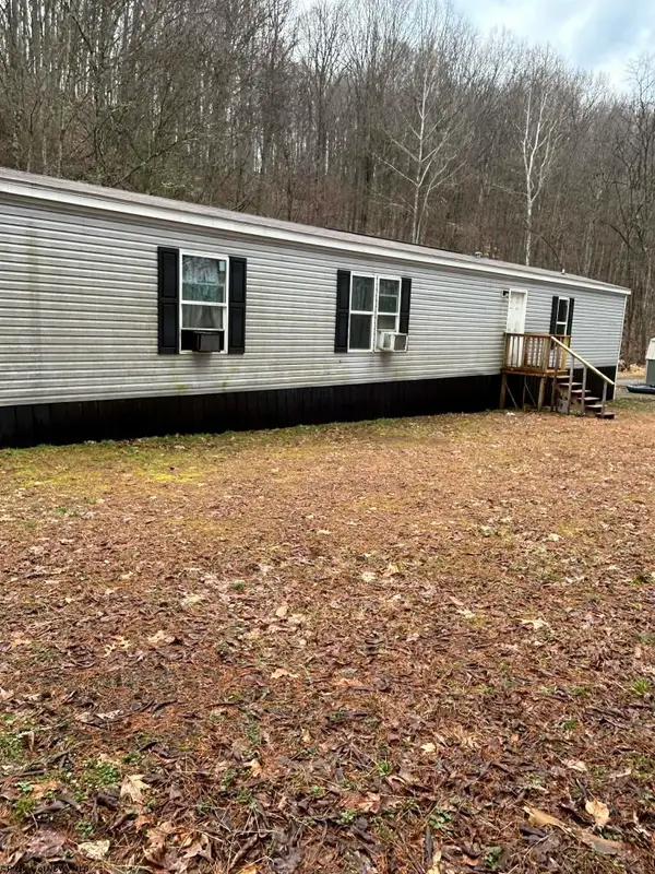 299 Foxstone Drive, Buckhannon, WV 26201