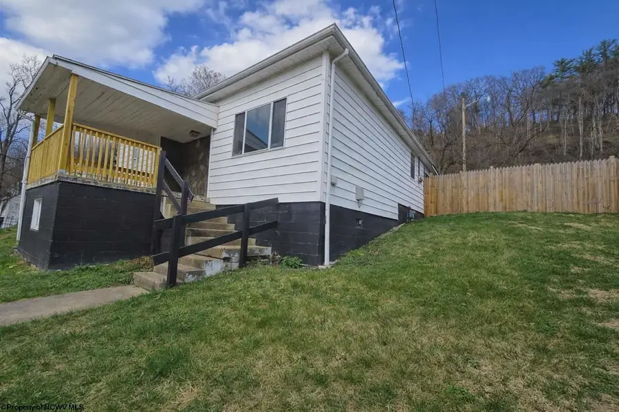 145 Liberty Avenue, Clarksburg, WV 26301 - #3