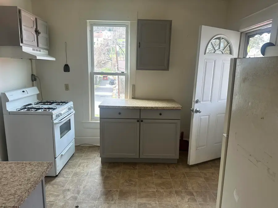 410 High Street, Clarksburg, WV 26301 - #2