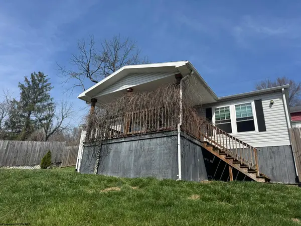 111 Brick Hill Road, Four States, WV 26572