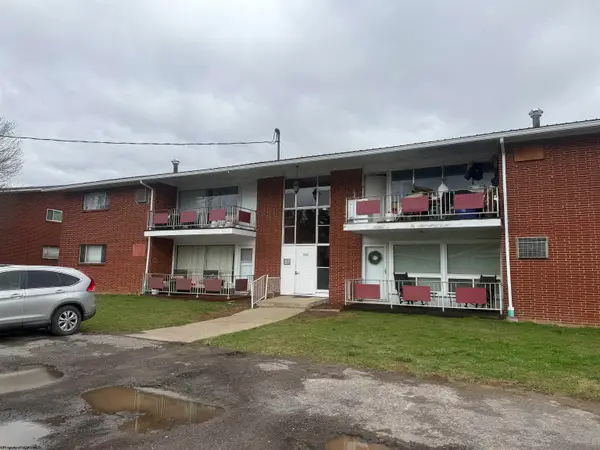 5204 Mountain View Manor, Morgantown, WV 26501