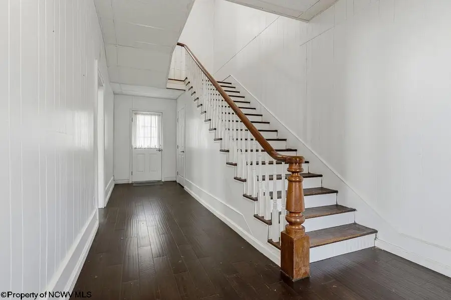 7 College Street, Glenville, WV 26351 - #2