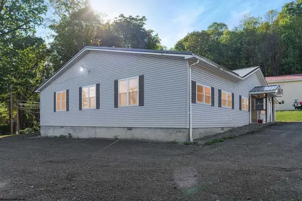 427 Morgantown Street, Kingwood, WV 26537