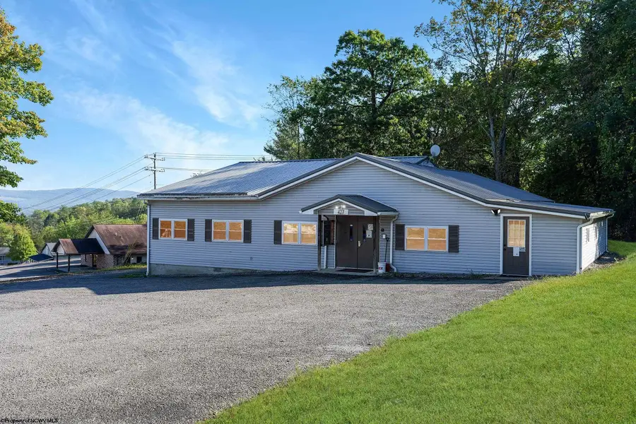 427 Morgantown Street, Kingwood, WV 26537 - #3