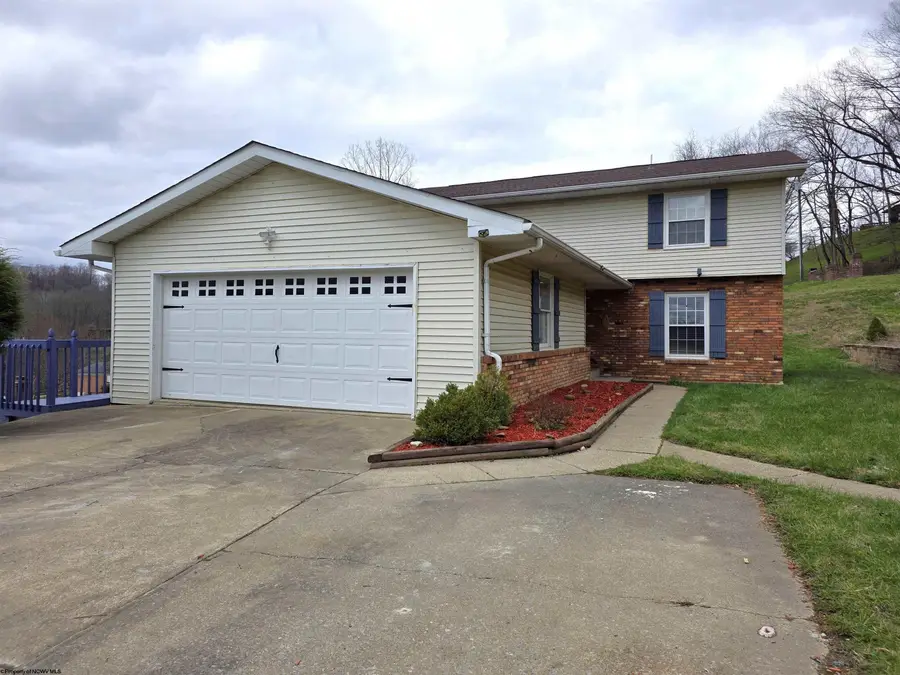 16 Bel Manor Drive, Fairmont, WV 26554 - #2