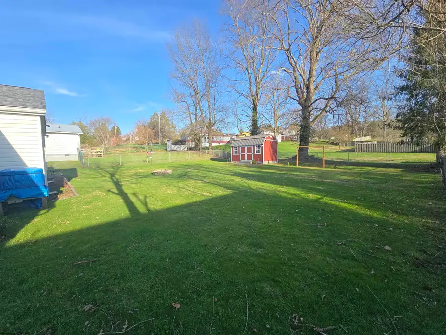 16 Boggess Street, Buckhannon, WV 26201 - #2