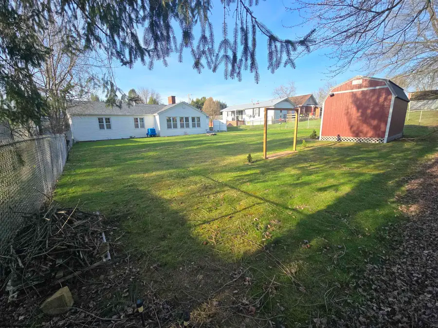 16 Boggess Street, Buckhannon, WV 26201 - #3