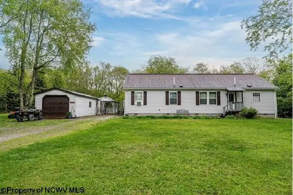 292 N Appalachian Drive, Bruceton Mills, WV 26525