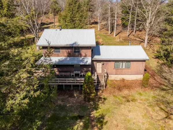 1157 Lakeford Road, Terra Alta, WV 26764