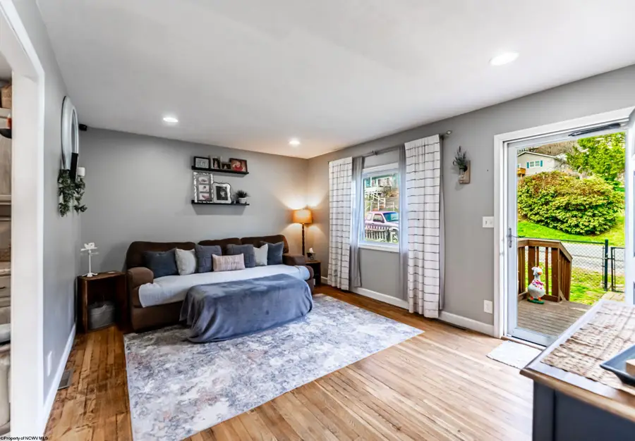 1032 Montrose Avenue, Morgantown, WV 26505 - #3