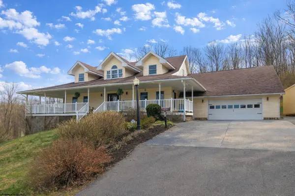 79 Whispering Pine Lane, Bridgeport, WV 26330