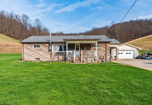 776 Statler Run Road, Fairview, WV 26570