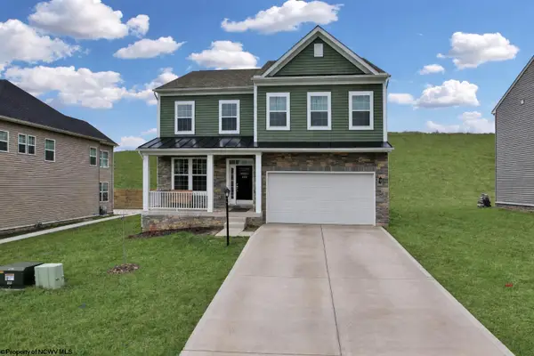 323 Lexington Circle, Bridgeport, WV 26330