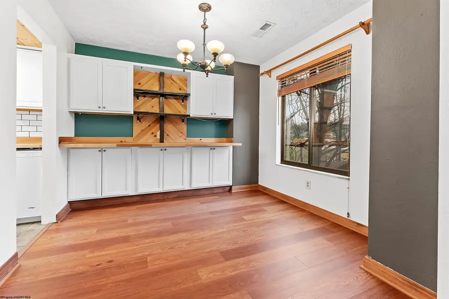 135 Lough Street, Westover, WV 26501 - #3