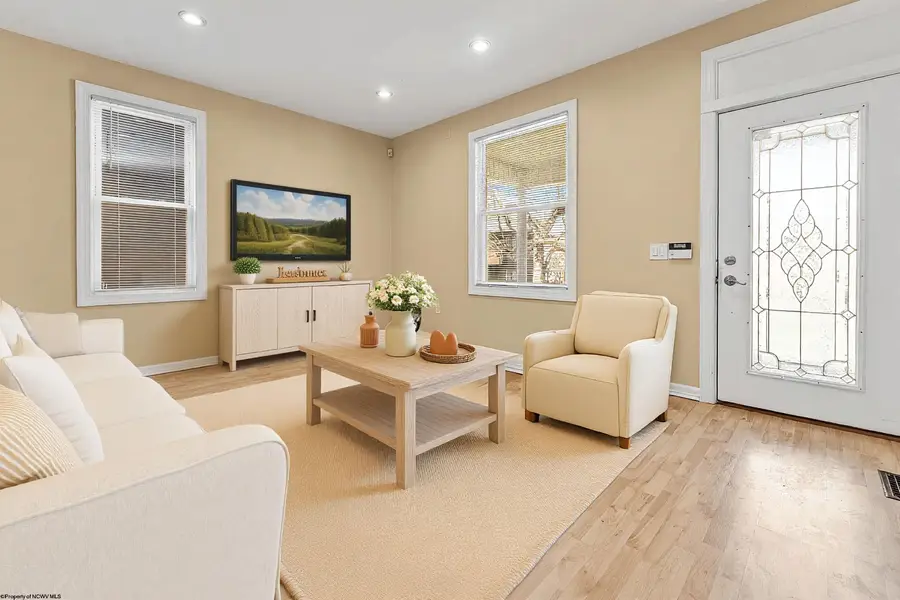 330-332 Demain Avenue, Morgantown, WV 26501 - #2