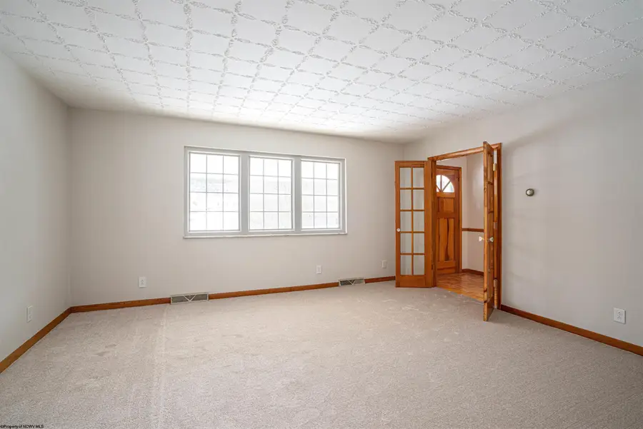 348 Jackson Street, Sistersville, WV 26175 - #3