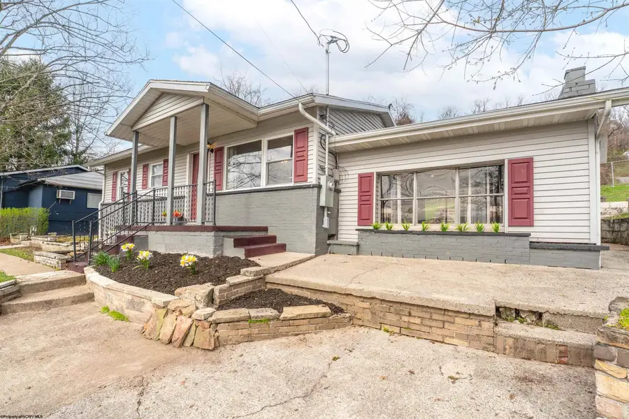 1041 Montrose Avenue, Morgantown, WV 26505 - #3