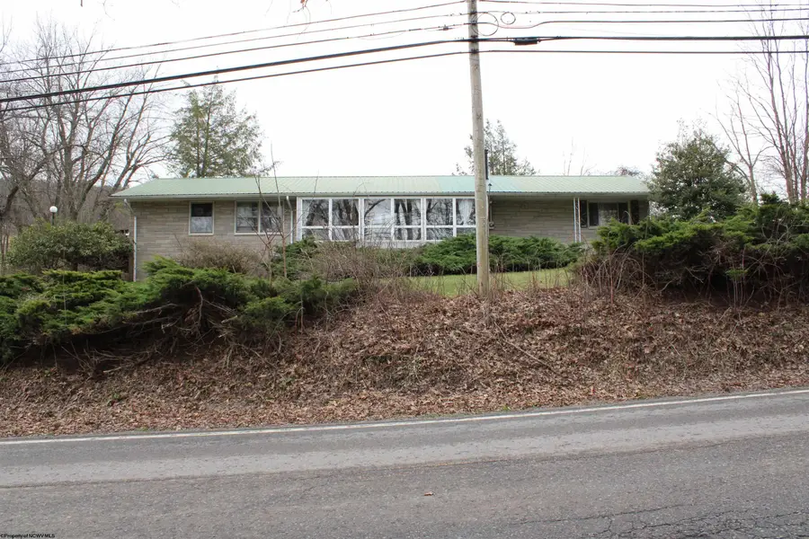 300 N Toy Street, Terra Alta, WV 26764 - #2