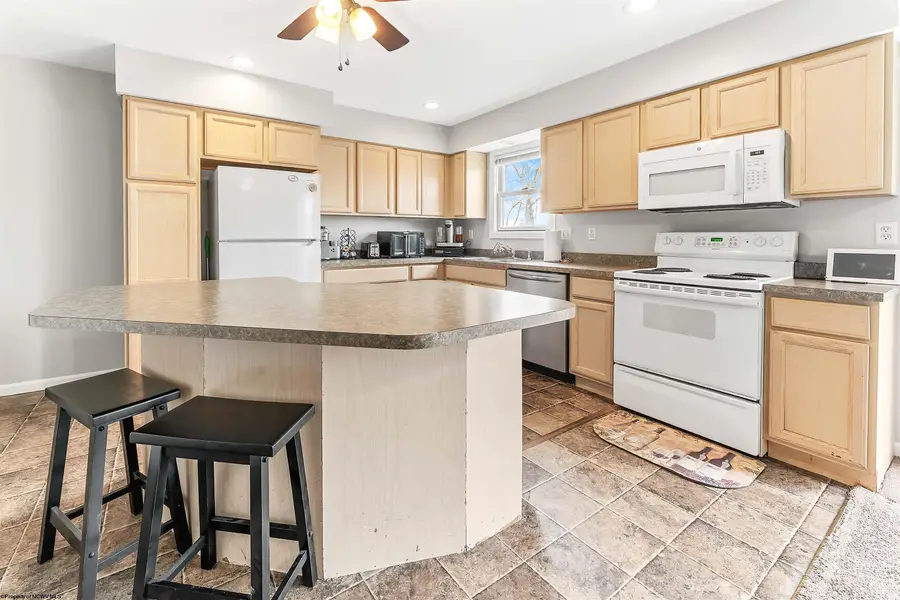 9 Sunridge Drive, Morgantown, WV 26505 - #3