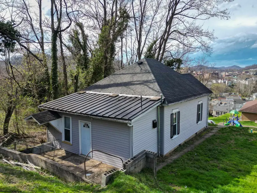 245 Austin Avenue, Clarksburg, WV 26301 - #3