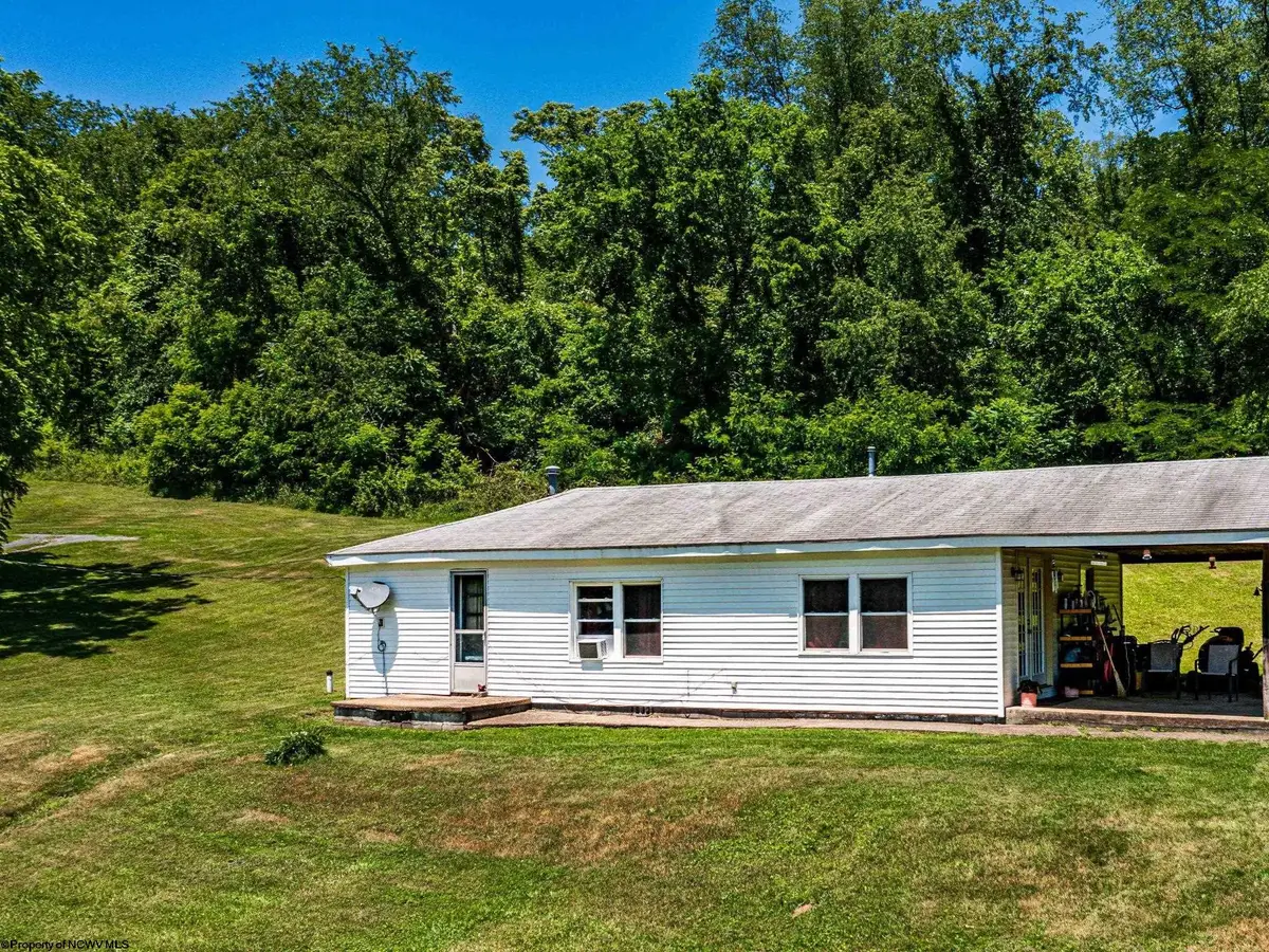 200 Rosedale Hill Road, Maidsville, WV 26541 - #1