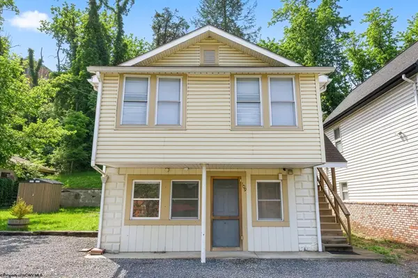 109 Tower Lane, Westover, WV 26501