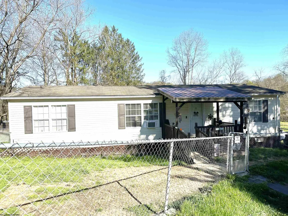 98 Mount Street, Mount Clare, WV 26408 - #1