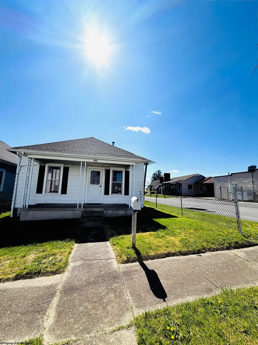 500 Ohio Avenue, Nutter Fort, WV 26301 - #2