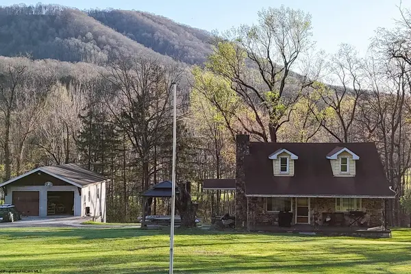 48 Bow Hunter Way, Parsons, WV 26287