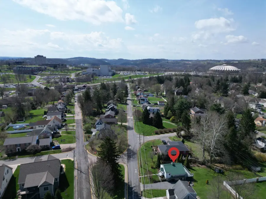 379 Laurel Street, Morgantown, WV 26505 - #3