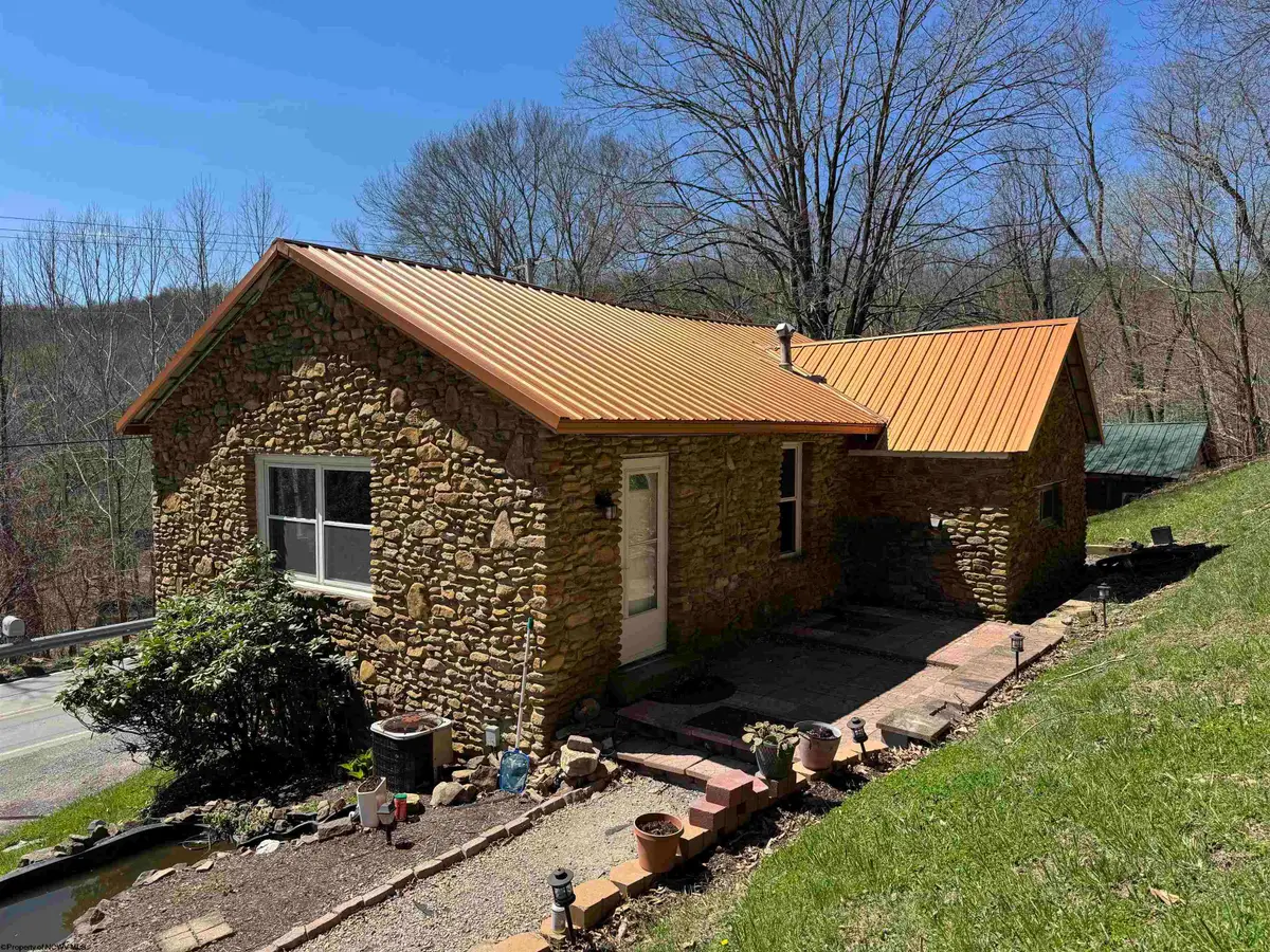 968 Bunner Ridge Road, Fairmont, WV 26554 - #1