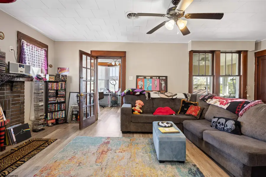 79 W Jefferson Street, Westover, WV 26501 - #3