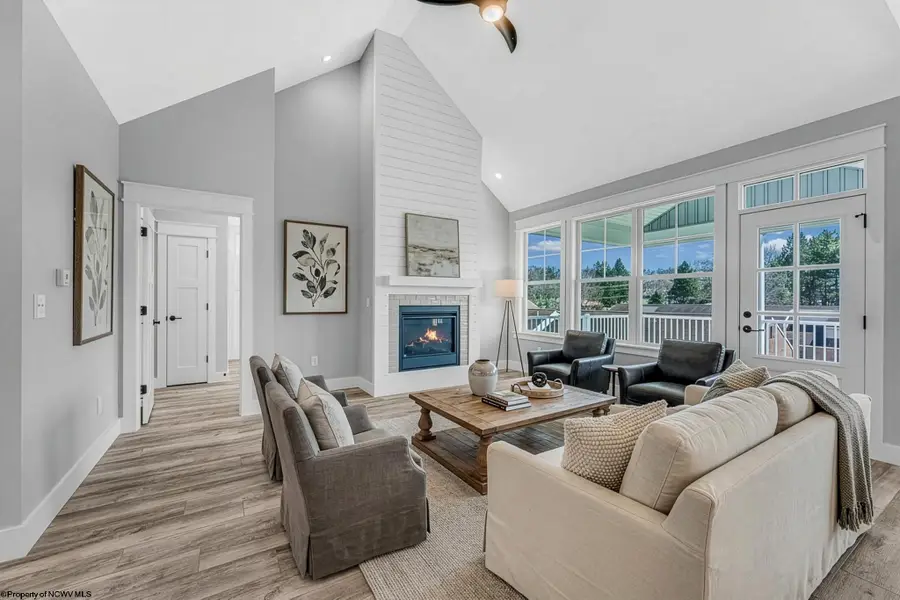 107 Lockwood Drive, Morgantown, WV 26508 - #2