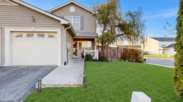 6 Sophie Lane, Bunker Hill, WV 25413