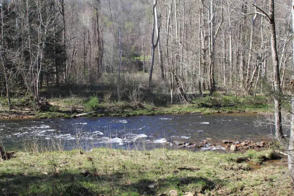 820 Ponderosa Drive, Cowen, WV 26206