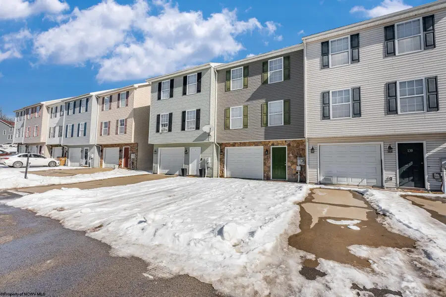 132 Eagle Drive, Maidsville, WV 26541 - #2