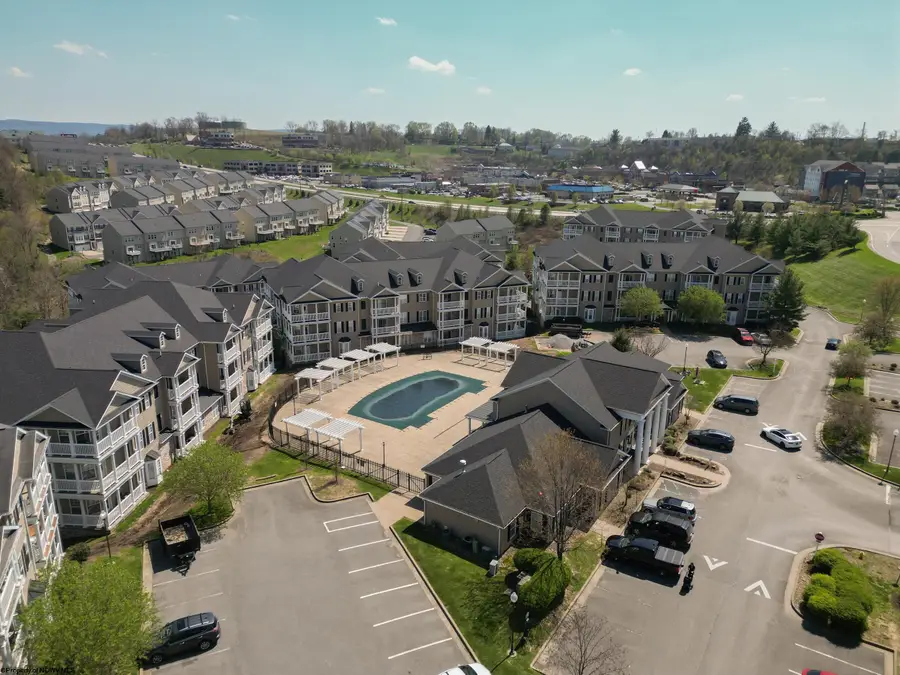 1211 Suncrest Village, Morgantown, WV 26505 - #3