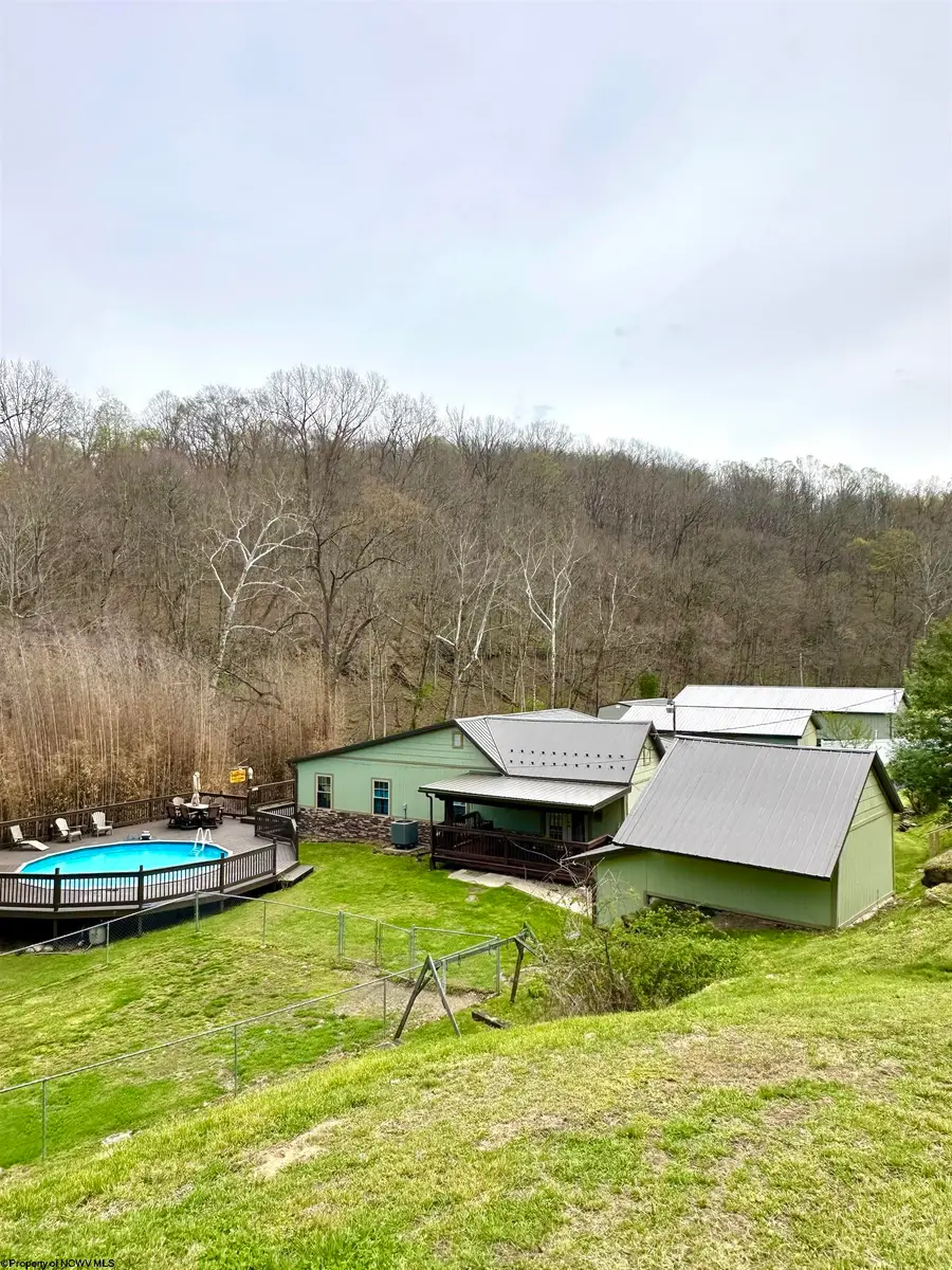 231 Catawba Road, Fairmont, WV 26554 - #3