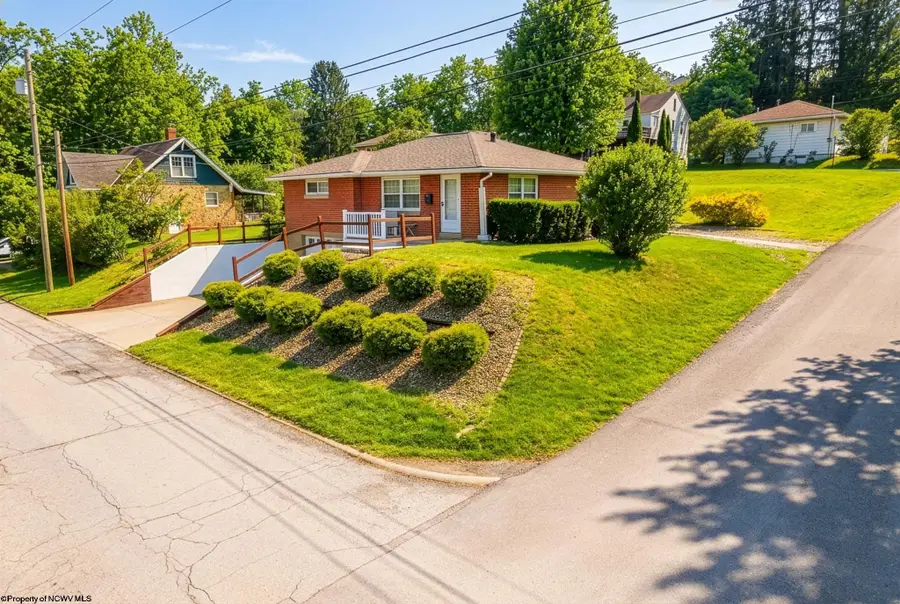 367 W Pennsylvania Avenue, Westover, WV 26501 - #3