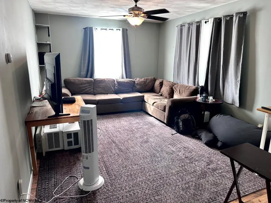 608 Alma Street, Morgantown, WV 26501 - #3