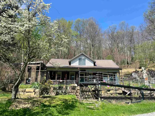 170 Gregorytown Road, Rock Cave, WV 26234