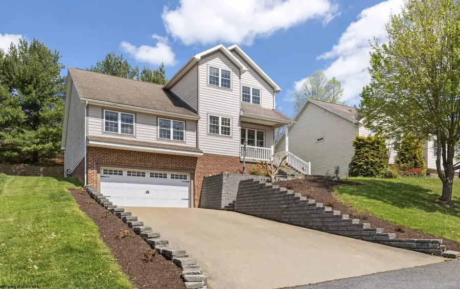 311 Villa View Drive, Morgantown, WV 26505 - #2